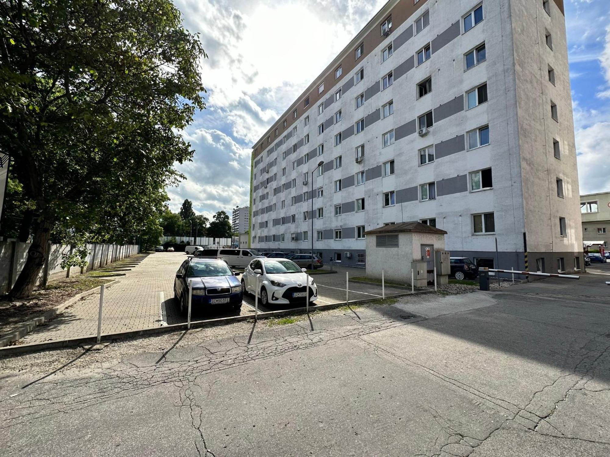 Cozy Studio Apartment In The Wider Center Bratislava Extérieur photo